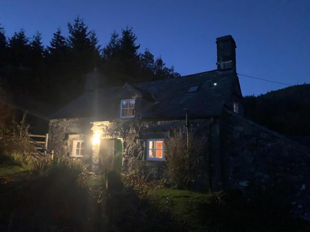 Tyn Y Simdde - Secluded Mountain Stay - Stunning Views Of Eryri Dolgellau Exterior foto